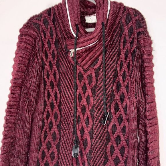 Elegant Burgundy Turtleneck Sweater with Cable Knit Design - Picture 9 of 14